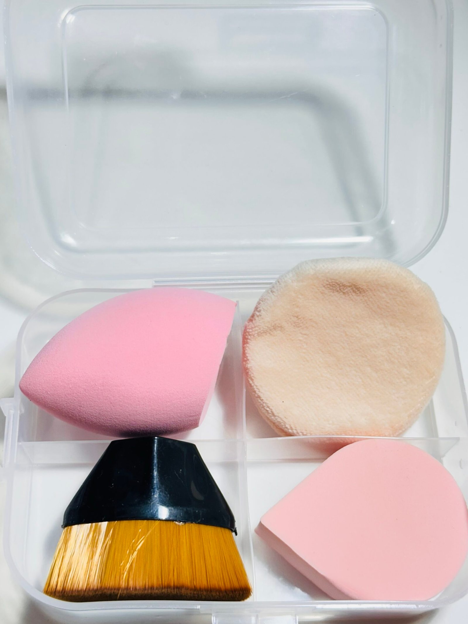 Kit de 4 Esponjas e 1 pincel pra base - Imagem 2