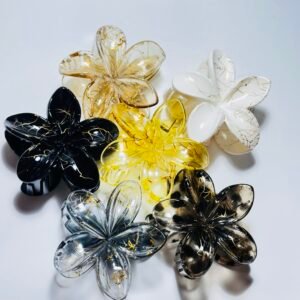 Alternative view of Piranha flor 19